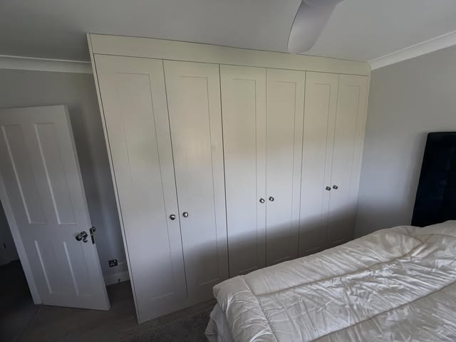 Shaker wardrobes